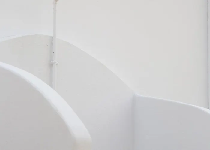 Beluga & Belugaki Casa * באטסי