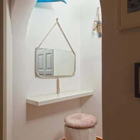 Beluga & Belugaki Casa * Μπατσί